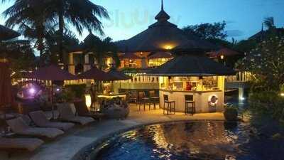 ร้านอาหาร บางรัก