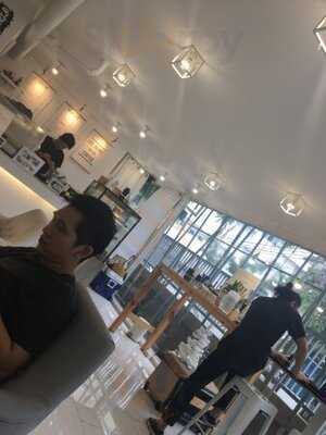 ดีไฟน์ คาเฟ่