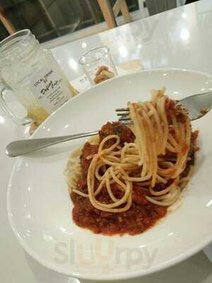 ดีไฟน์ คาเฟ่