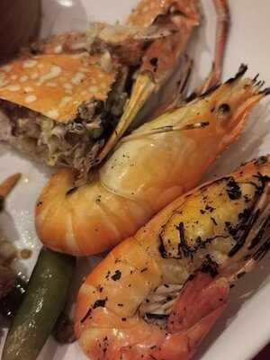 ภัตตาคารอาหารจีน สเตลล่าพาเลซ