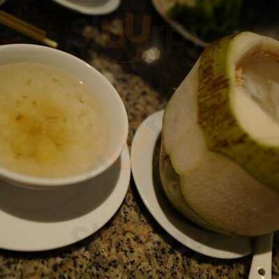 ภัตตาคารอาหารจีน หูฉลามไชน่าทาวน์สกาล่า