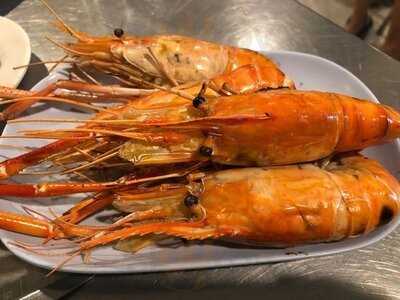 หน่อย ซีฟู๊ด