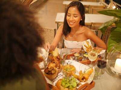 Birds Rotisserie (sukhumvit Soi 23)