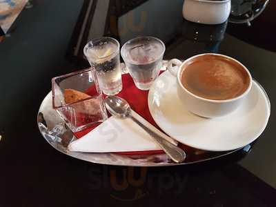 ร้านอาหาร นินจาเฮ้าส์ฮีโร่