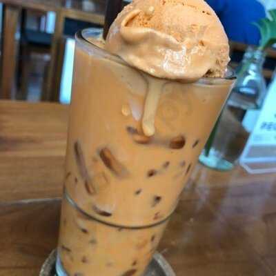 เอกมัย มัคคิอาโต้