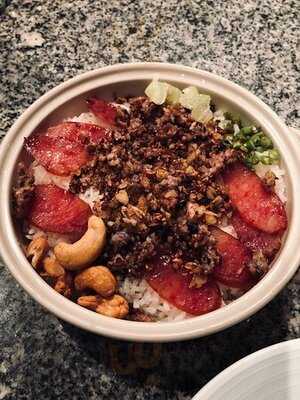 ร้านอาหาร ลีคาเฟ่แอทนัมเบอร์วัน