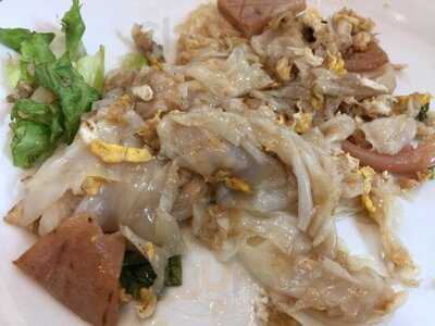 ร้านอาหาร ลีคาเฟ่แอทนัมเบอร์วัน