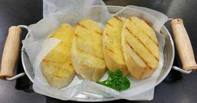 ซานตาเฟ่ สเต๊ก สาขา ดิ เอสพลานาด รัชดา