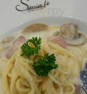 ซานตาเฟ่ สเต๊ก สาขา ดิ เอสพลานาด รัชดา