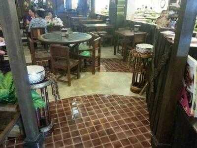 ร้านอาหาร ฮ้านจาวเหนือ