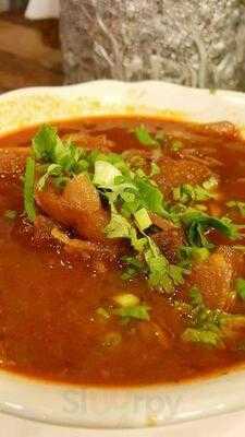 ร้านอาหาร ฮ้านจาวเหนือ