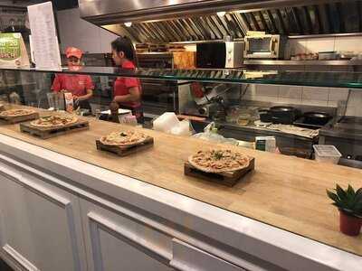 พิซซ่า คิง สาขา สุขุมวิท 49