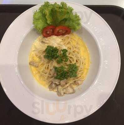 ร้านอาหารพงศกรบูติกรีสอร์ท