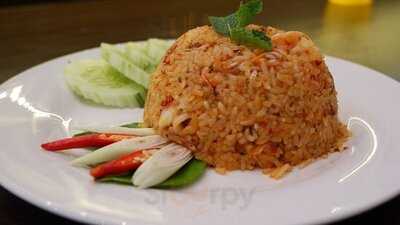 ร้านอาหารพงศกรบูติกรีสอร์ท