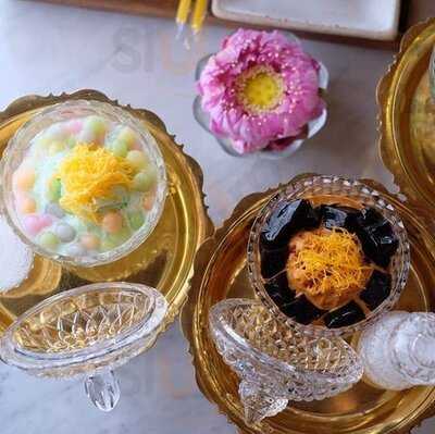 บ้านขนมปังขิง เสาชิงช้า