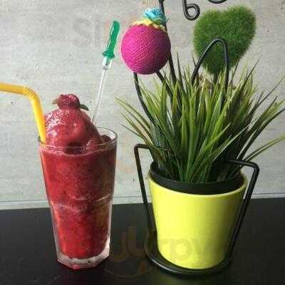 ทูมูน คาเฟ่