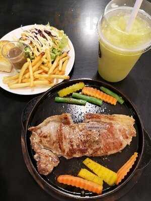 ร้านอาหาร โมบายสเต็ก