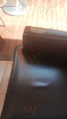 Au Bon Pain Zuellig House