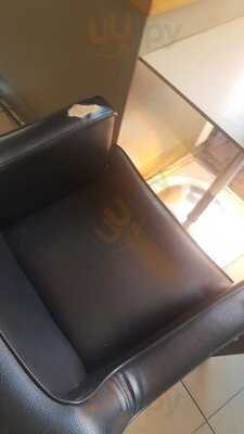 Au Bon Pain Zuellig House