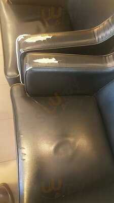 Au Bon Pain Zuellig House