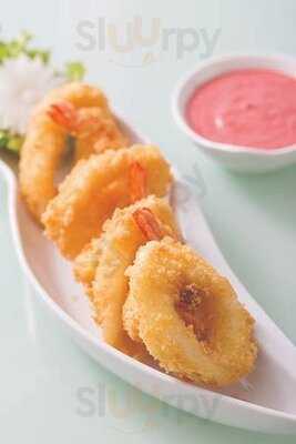 Daisy Restaurant & Coffee