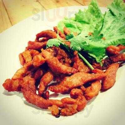 ปลาวาฬ บุฟเฟ่ต์ ซีฟู้ด ทะเลเผา