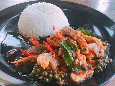 เย็นตาโฟ ทะเลจันท์