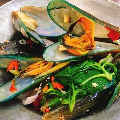 ฉันไม่ว่าง