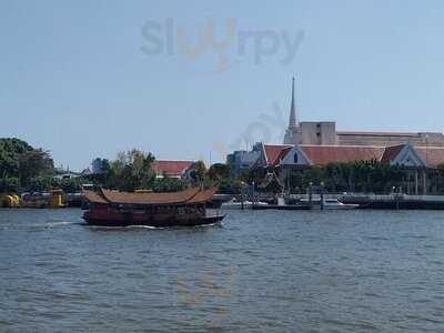 Pak Klong At The River