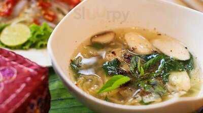 ส้มตำฟิวชั่น ปะป้าลุง