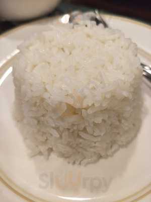 ห้องอาหารหลายรส