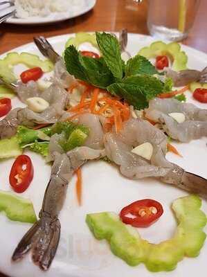 ครัวสุวรรณา อาหารไทย-เวียตนาม วังหลัง