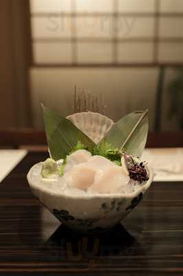 8 Owls Japanese Dining Bar