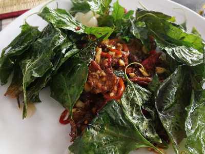 ร้านแซ่บเด้อ