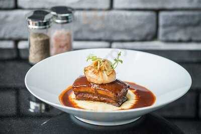 ลอบส์เตอร์แอนด์มอร์