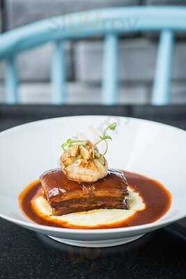 ลอบส์เตอร์แอนด์มอร์