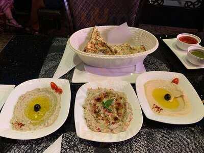 Dubai Restaurant Sukhumvit Soi22