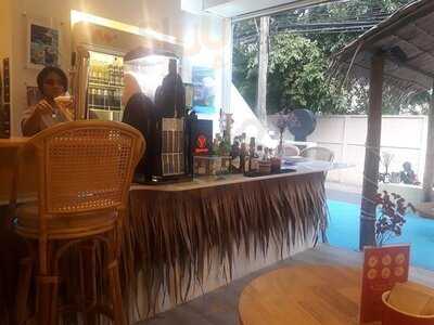 Saucey Chicken And Beer Bomb