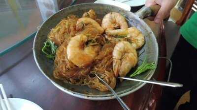 Baan Suan Phut Restaurant