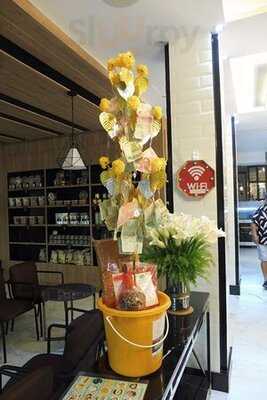 Baan Suan Phut Restaurant