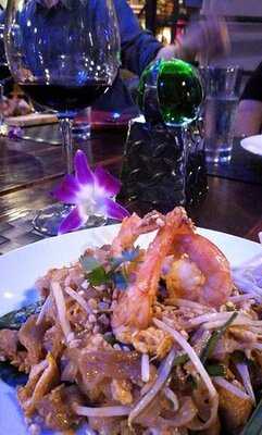 Fork & Cork Chinatown