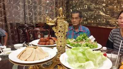 ภัตตาคารอาหารจีน ไต่เซ้ง