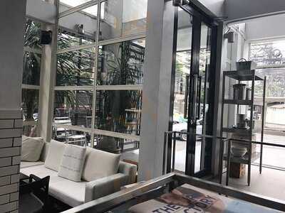 ร้านอาหาร โฮมเวิร์ค