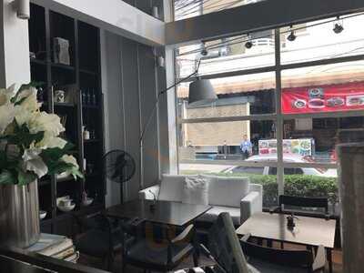 ร้านอาหาร โฮมเวิร์ค