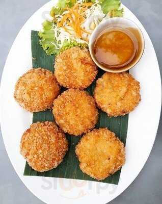 ครัวระเบียงน้ำ ลาดกระบัง