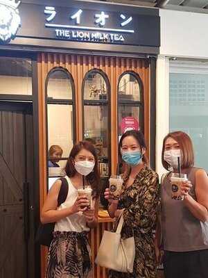 ห้องอาหาร สาทรคาเฟ่