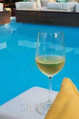 Benjarong Baan Dusit Thani