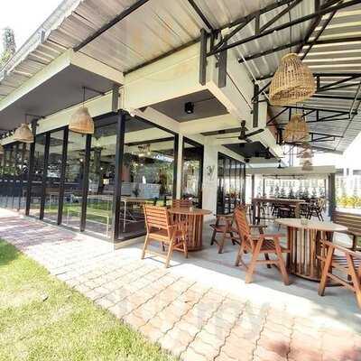 Le Peche Steak & Seafood