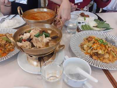 ห้องอาหารจีน เมการ์เด้น