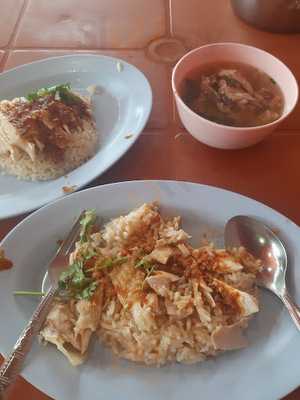 ข้าวมันไก่ โอชิน